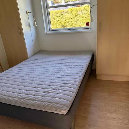 Lovely Summer House With Sea View Оттеруп