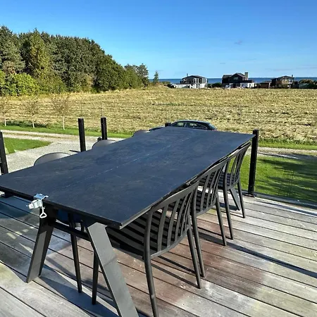 펜션 Lovely Summer House With Sea View